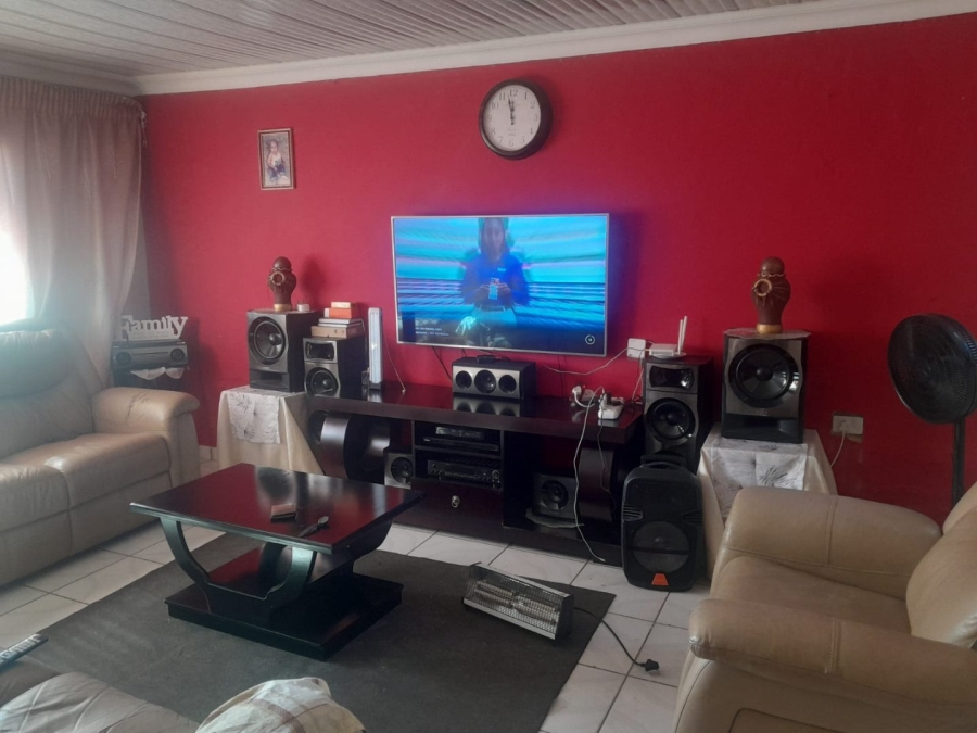 3 Bedroom Property for Sale in Morula View North West